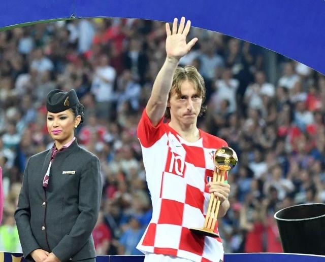 英超本赛季创造机会+成功过人双料20+仅6人 多库萨卡在列（英超本季造机与成功过人均20+者仅6人，多库、萨卡上榜）