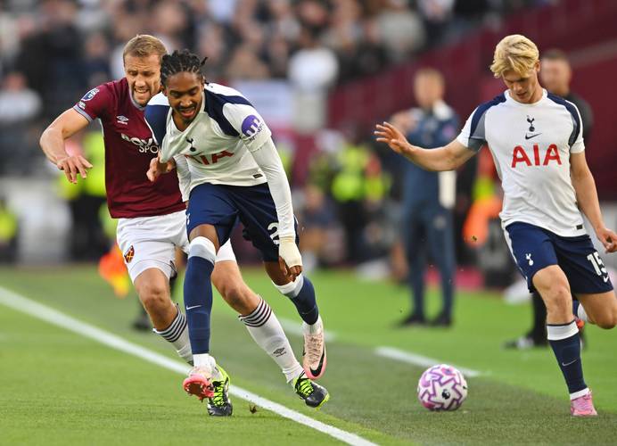 卡恩：阿隆索的体系足球需要特定球员，他的理念不适合皇马（卡恩：阿隆索的战术需特定人选，其理念与皇马不合拍）