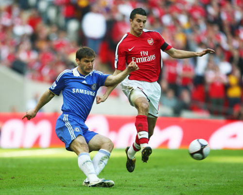 德佬回应传闻：我为身边能有孔蒂这样的真正男人而感到自豪（德佬回应流言：能与孔蒂这样的真男人并肩让我自豪）