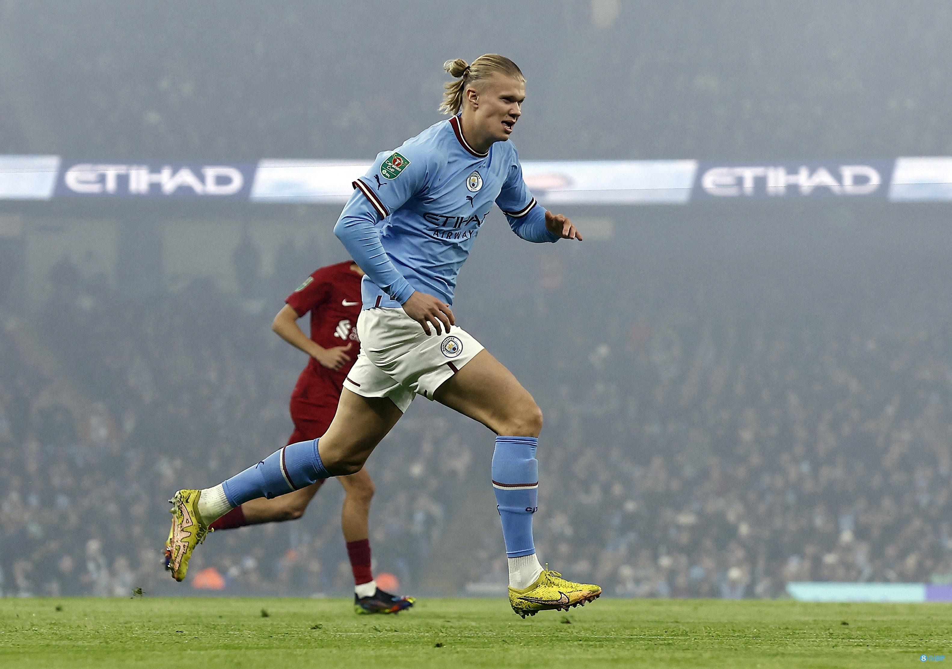 埃贝尔：不会在冬窗进行引援，我们希望尽快与于帕梅卡诺续约（埃贝尔：冬窗零引援，争取尽快与于帕梅卡诺完成续约）