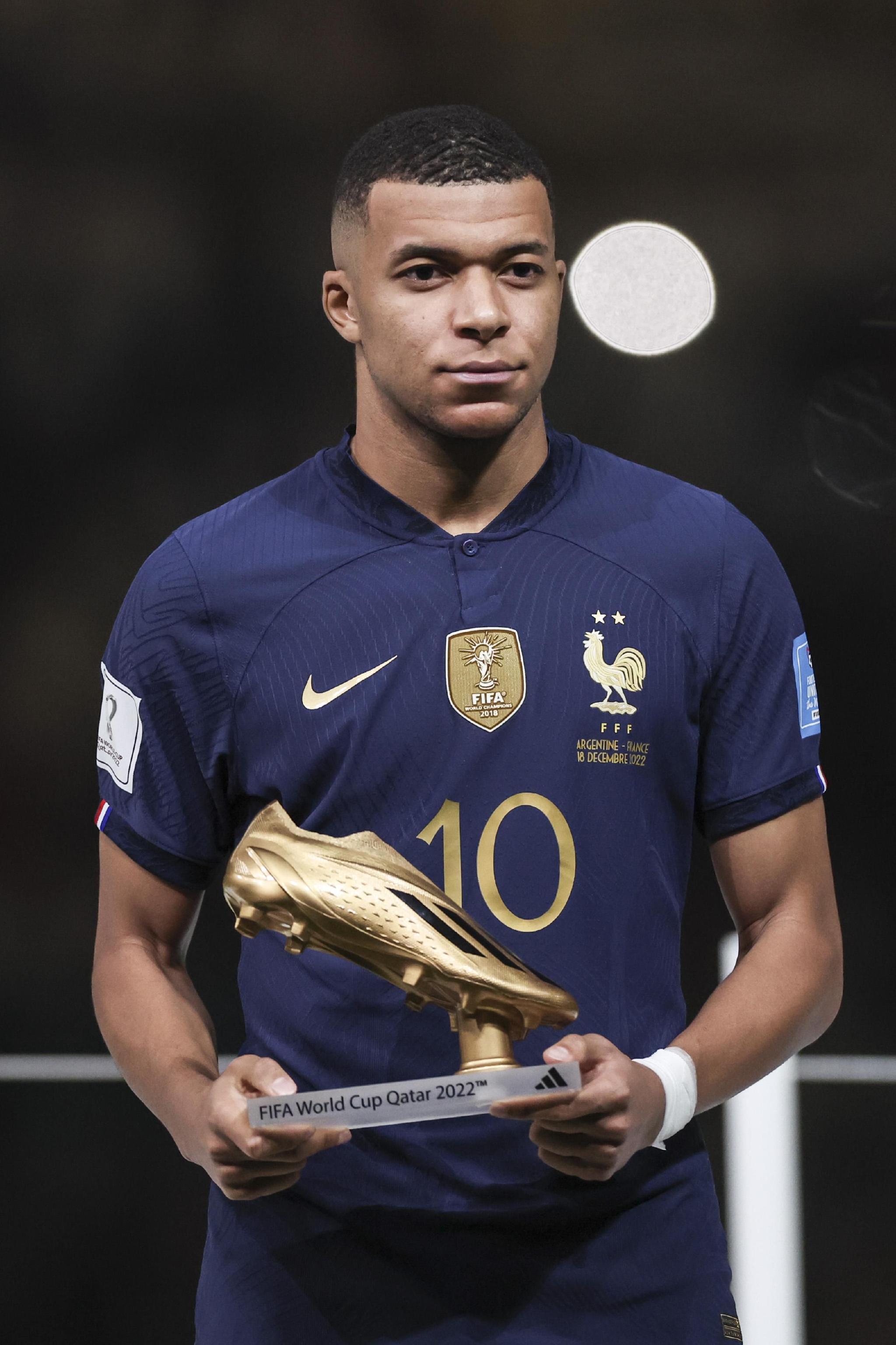 药厂近20场欧战小组赛／联赛阶段仅3败，若赢曼城将获欧冠50胜（药厂欧战小组／联赛阶段近20战仅3负，若击败曼城即达欧冠50胜）