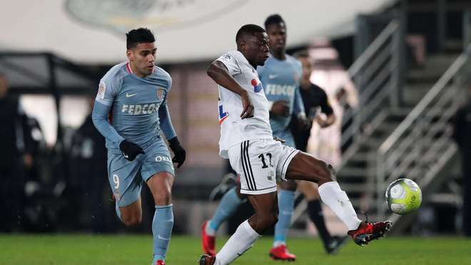 狼队官方：执行主席施瑜卸任，施佳瀛出任临时执行主席（狼队官宣：施瑜辞任执行主席，施佳瀛担任临时执行主席）